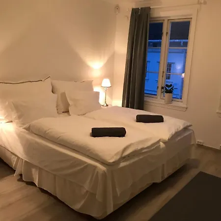To Rent 4*